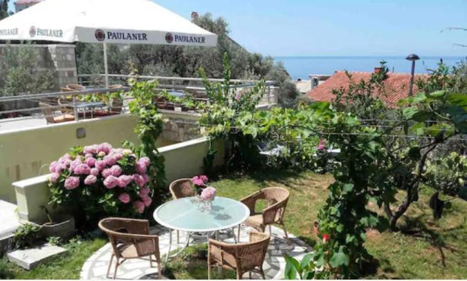 Bmv Room With East Island View Sveti Stefan Esterno foto