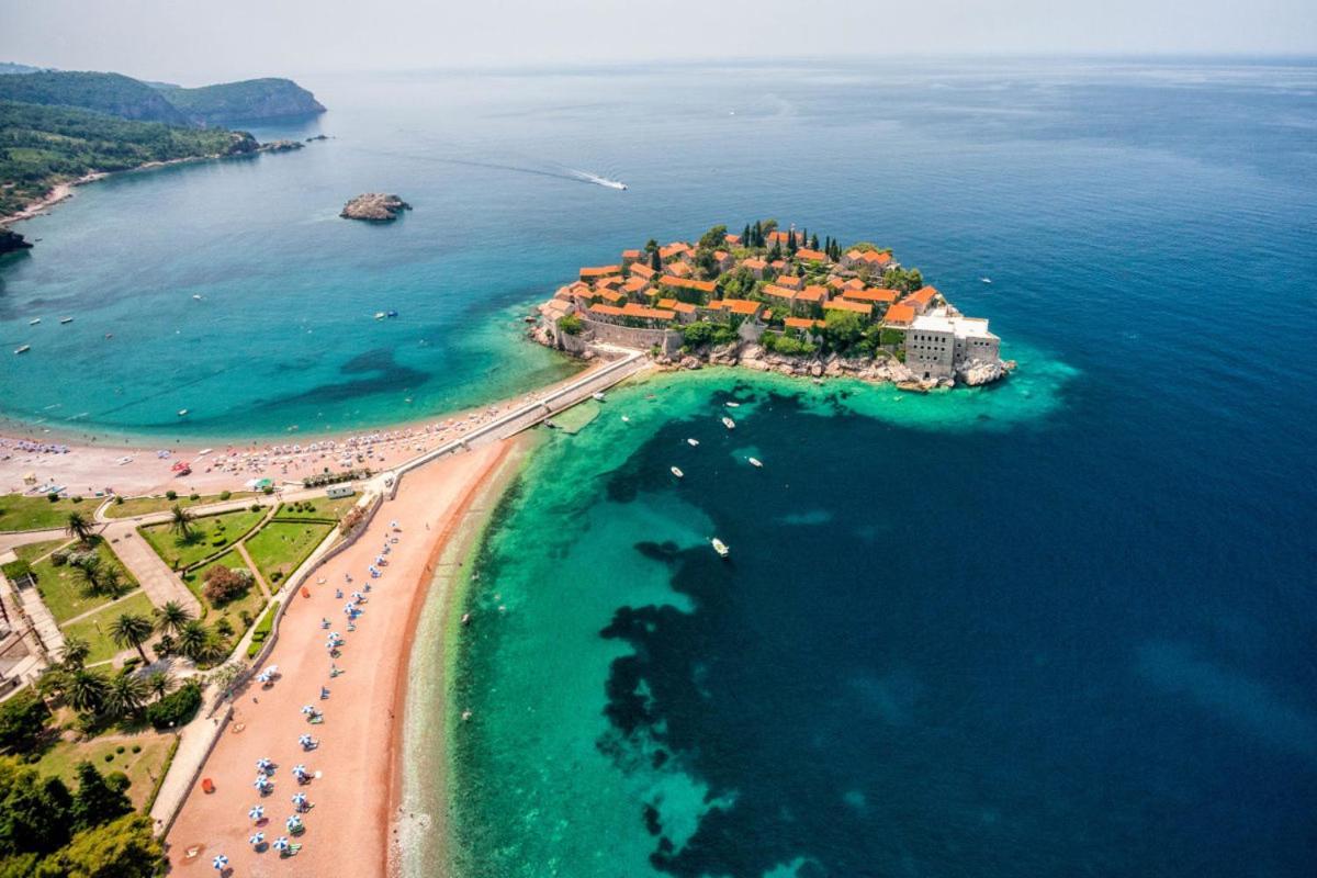 Bmv Room With East Island View Sveti Stefan Esterno foto